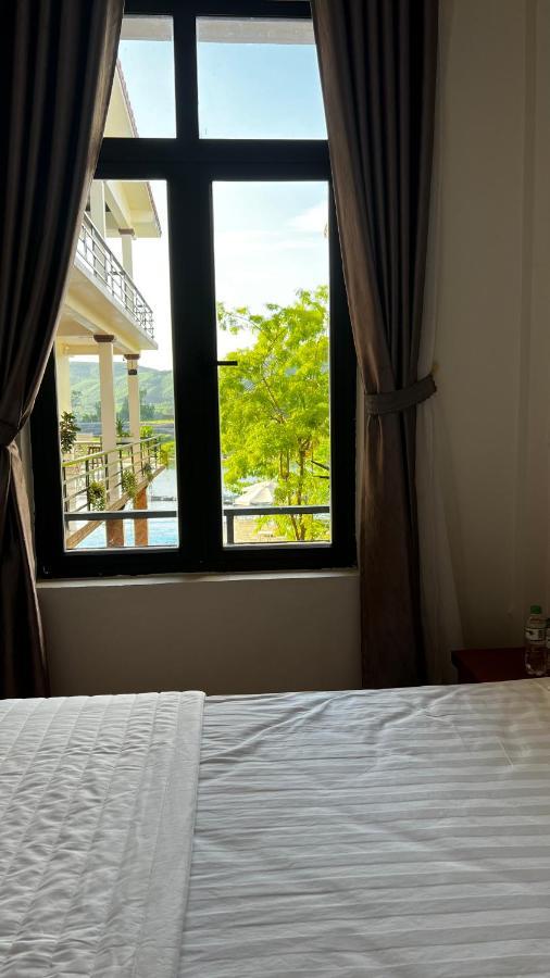 פונג נה Jade Hotel מראה חיצוני תמונה
